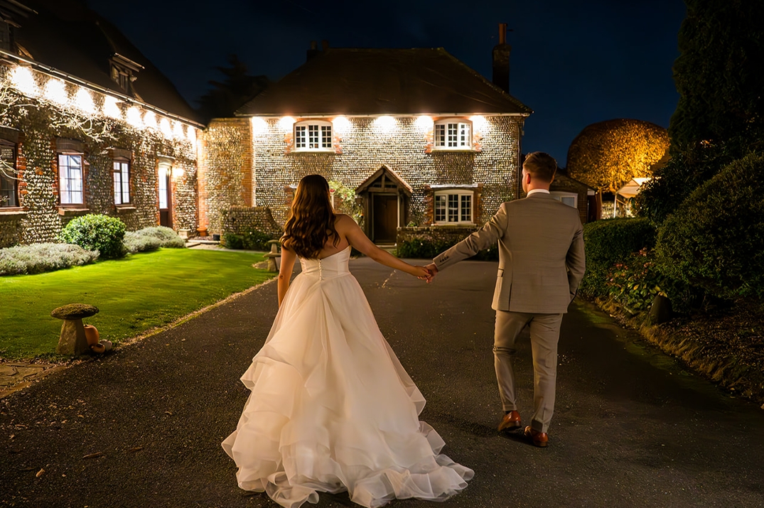 Image 3: Selden Barns Wedding Show