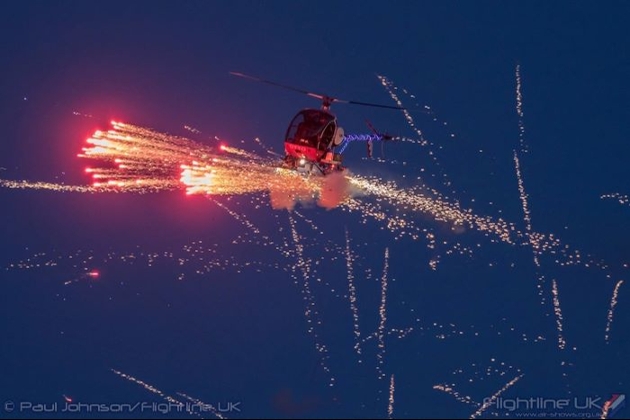 Pilots of the Purple Twilight will light up your wedding day: Image 1