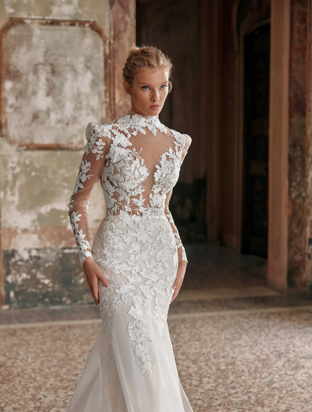 Where romance meets elegance - Inna Voronova Bridal exhibiting at Mercedes-Benz World: Image 3b